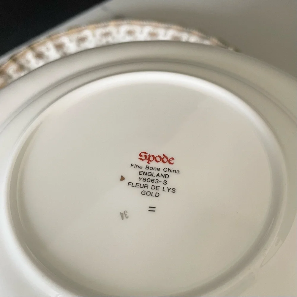 Fleur De Lys Gold Salad & Bread Plate by Spode